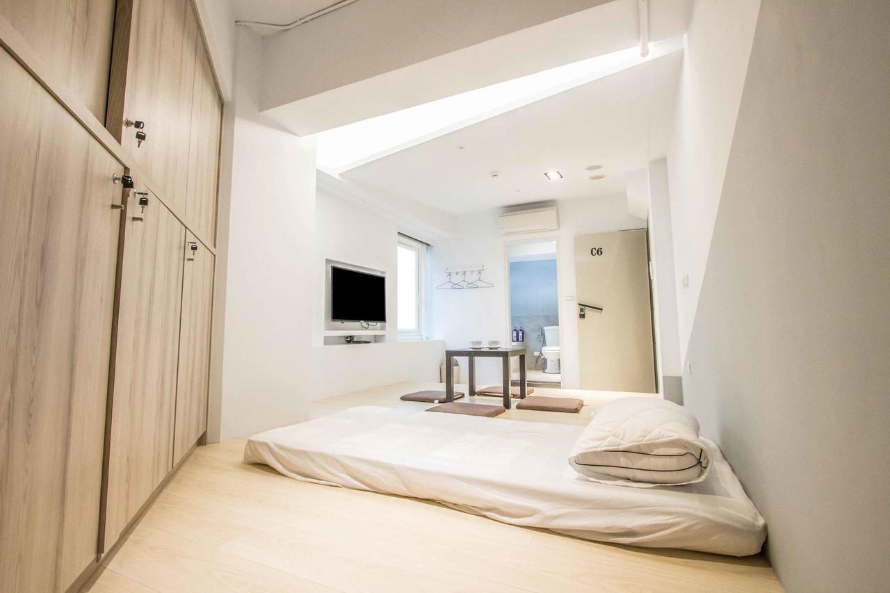 Light Inn Кийлунг Екстериор снимка
