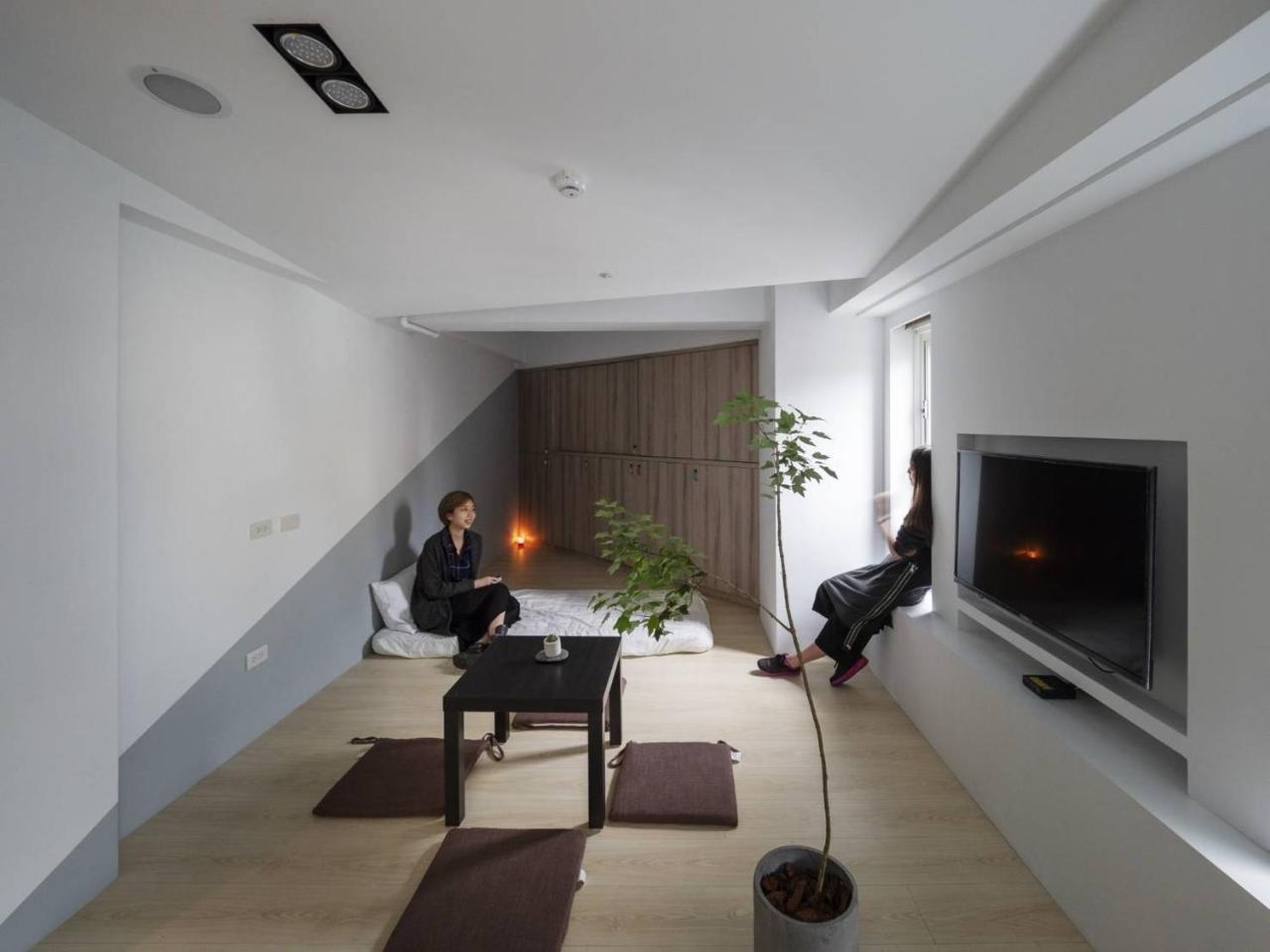 Light Inn Кийлунг Екстериор снимка