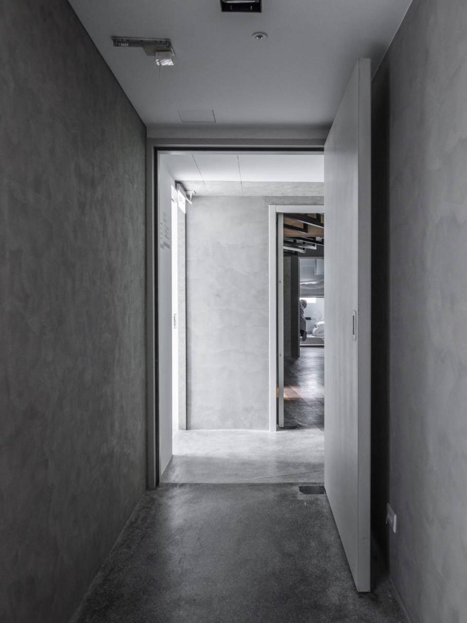 Light Inn Кийлунг Екстериор снимка