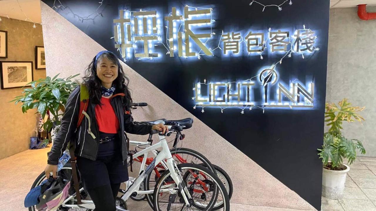 Light Inn Кийлунг Екстериор снимка